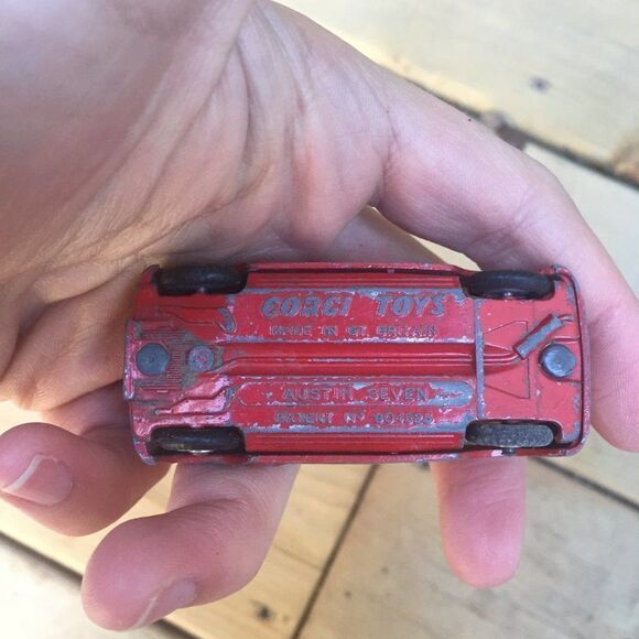 Vintage 1960 Corgi Toys 225 Austin Seven Car Red - Picture 8 of 8